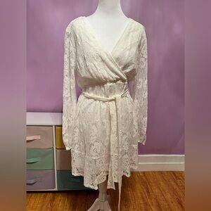 Source Unknown Cream Lace Wrap Dress